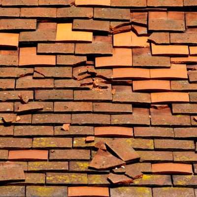 A-Complete-Guide-to-Leaking-Roof-Insurance-Claims