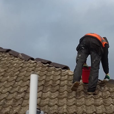 A Guide to Buying Fixer-Uppers – Why the Roof is Key